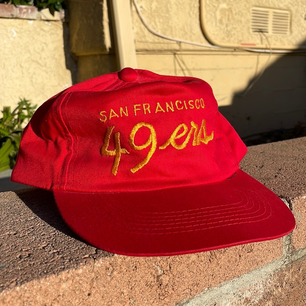 Vintage San Francisco 49ers SnapBack Hat.